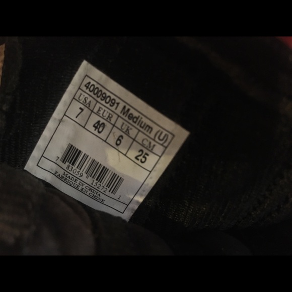 Brooks Track and Field shoes Women’s size 7 - Picture 4 of 6